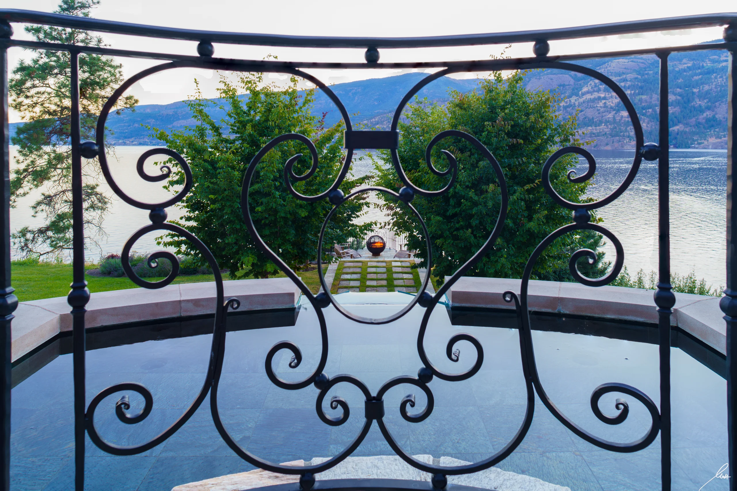 Château Okanagan exterior